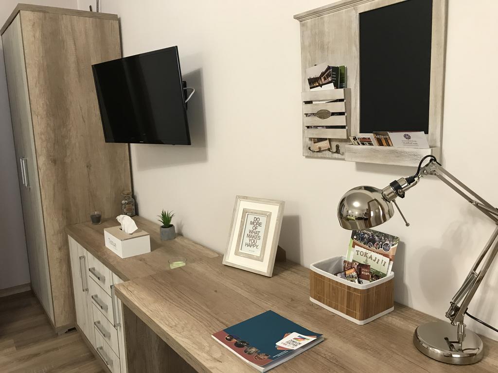 Origo Vendeghaz Hotel Sarospatak Bagian luar foto
